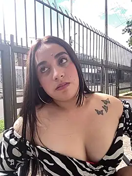 IvySanchez_Pinkk webcam