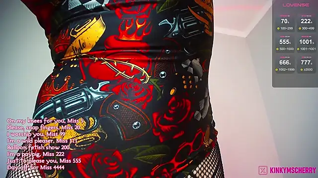 KinkyMissCherry webcam