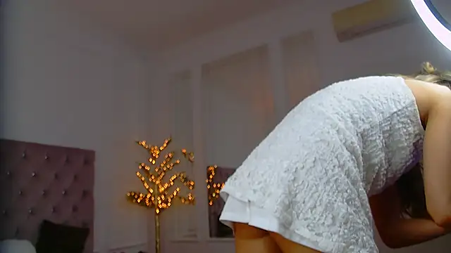 kimmdaviss - KimmDaviss's free webcam - UK Sex Cams