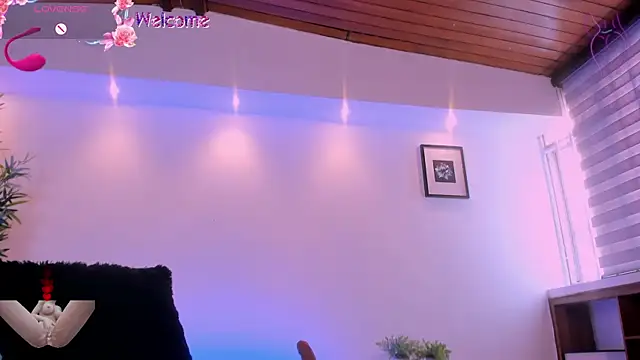victoria_mooree webcam