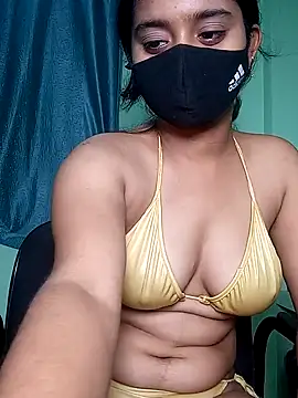 shrutee12 webcam