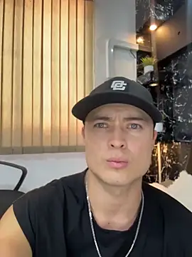 Alexander_ferre webcam