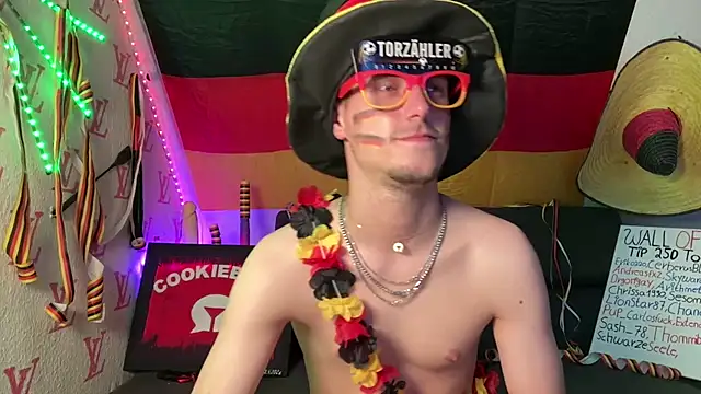 Cookieboy88 live sex cam