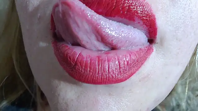 piticaforever live cam on StripChat