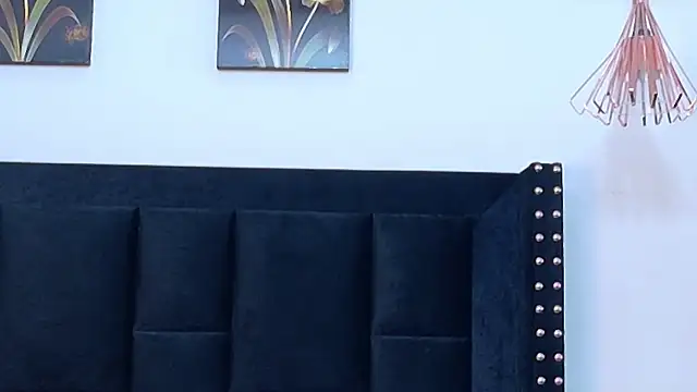 EbonyCoWorker webcam