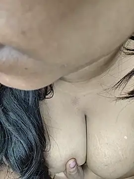 Curvy_Pooja webcam