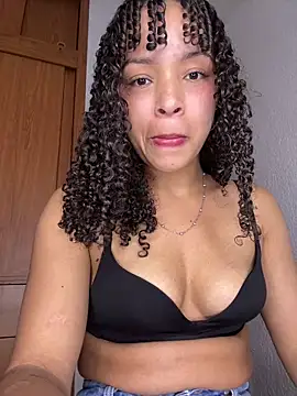 Yasmin777_ webcam