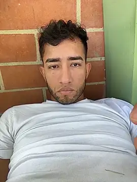 liam_bronw webcam