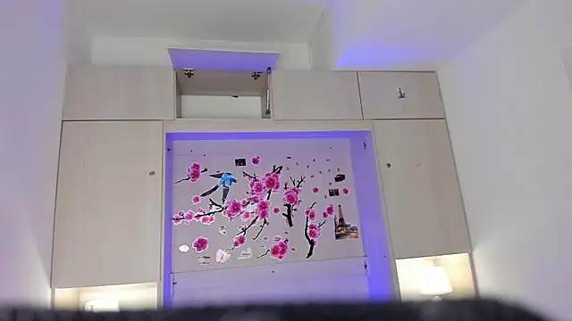 TaylorBloom webcam