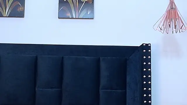 EbonyCoWorker webcam
