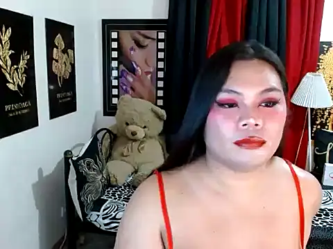 TSbrianaHugeCock webcam