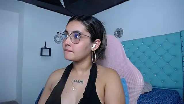 kathe-mills235 webcam