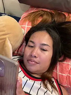 Ponthip webcam