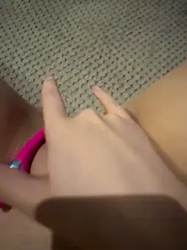 anonimgirl18old webcam
