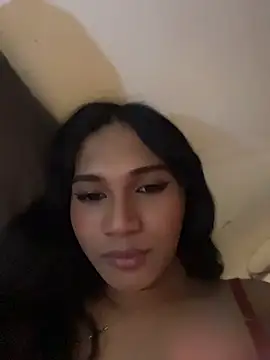 slutty_aki webcam