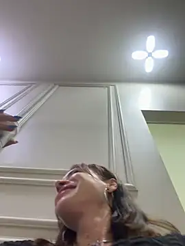 Irresistible24 webcam