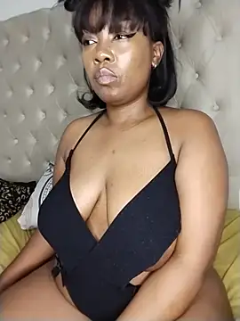 CuteBootyBae webcam