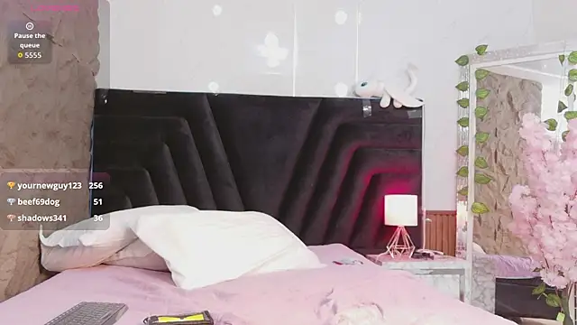 littleebonymommy webcam