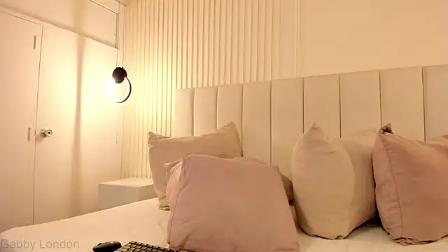gabby_london webcam