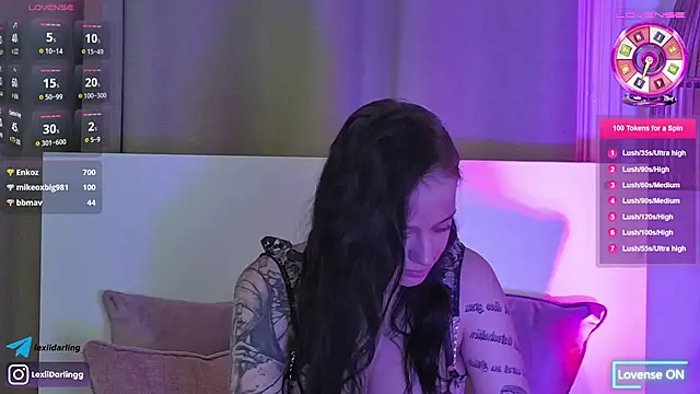 Watch LexiiDarling live on EroticFlix - High definition streams