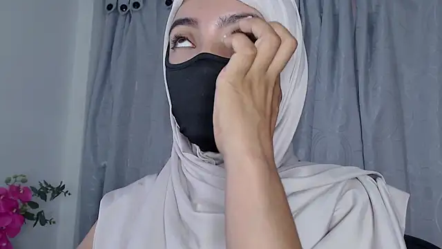 jade_nassar webcam