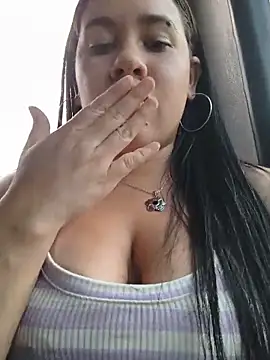 Kendra-daring webcam