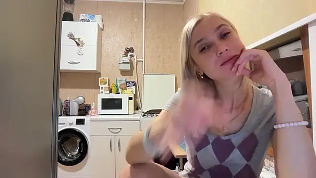 AngelJeni webcam