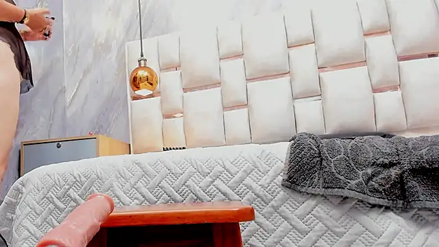 Milf_Drip webcam