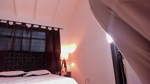 YasiryCoper webcam