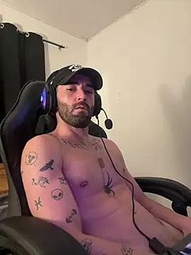 Aaron_hyuga webcam