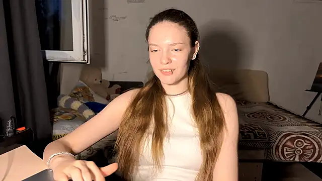 ShonaPitcherello webcam