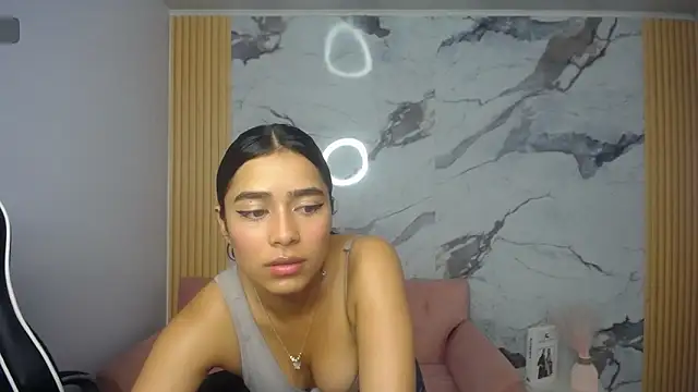 HotStreawberry_ch webcam