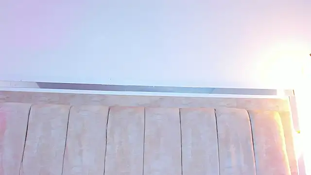 Luna_Juicyberry webcam