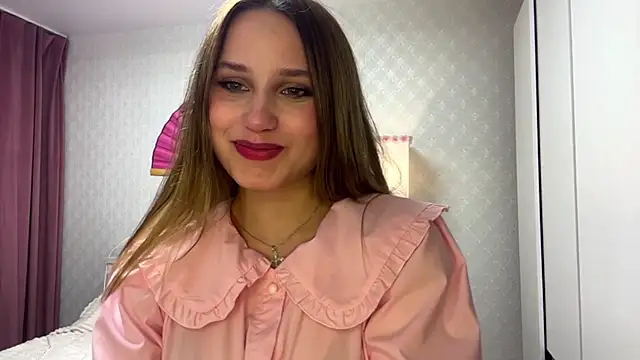 Bella__Ray webcam