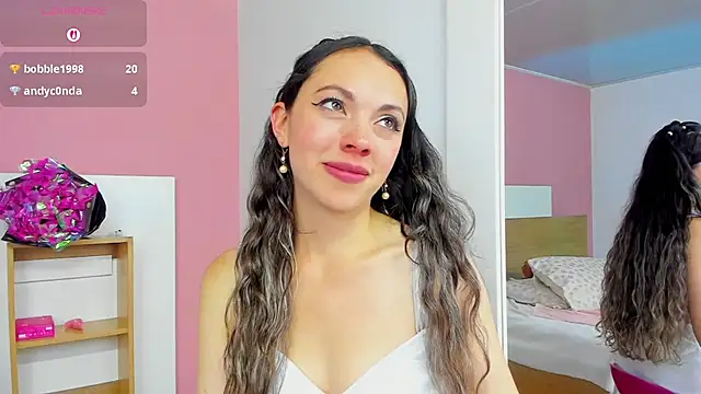 AshleyBenoitt webcam