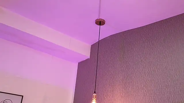 Alegna_Moon_ webcam