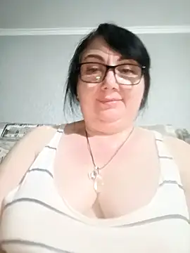 Watch MariSwan222 live on EroticFlix - High definition streams
