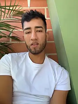 liam_bronw webcam