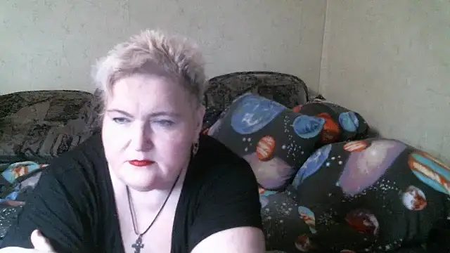Lana555 live cam on StripChat