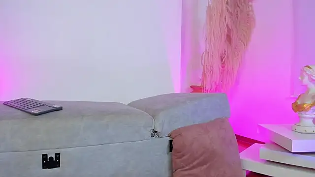 Amelie_Wine webcam