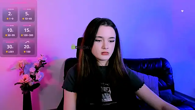 liana_kisses webcam