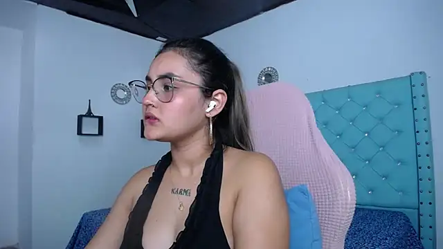 kathe-mills235 webcam