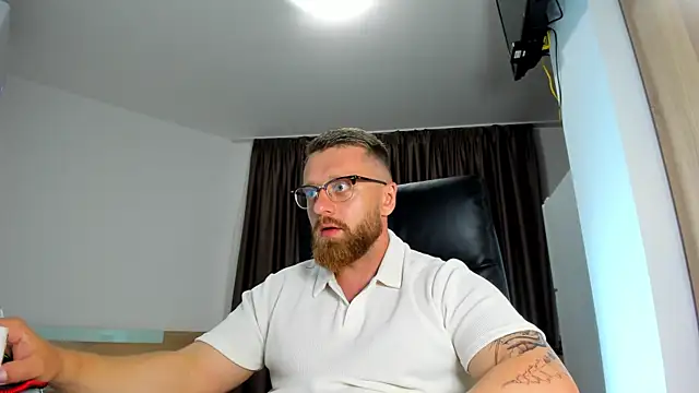 Findom_guy webcam