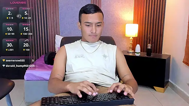 chris_vega_ - Chris_vega_'s free webcam - UK Sex Cams