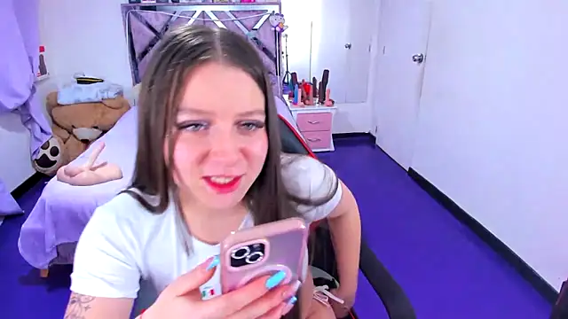 Luna_Analya