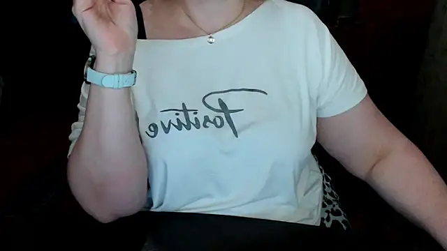AlisaHot55 webcam