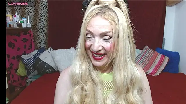 elena_evans webcam