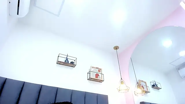 sam_doll_ webcam