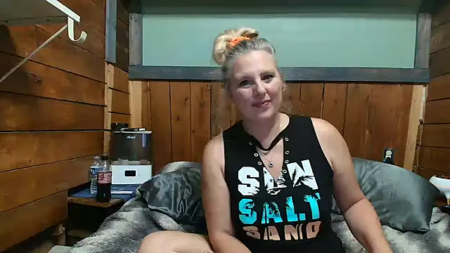 lisaxlovexxx webcam