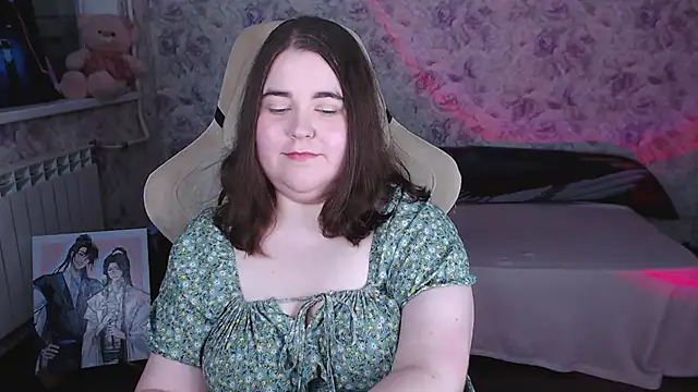 Estelle_Hicks webcam